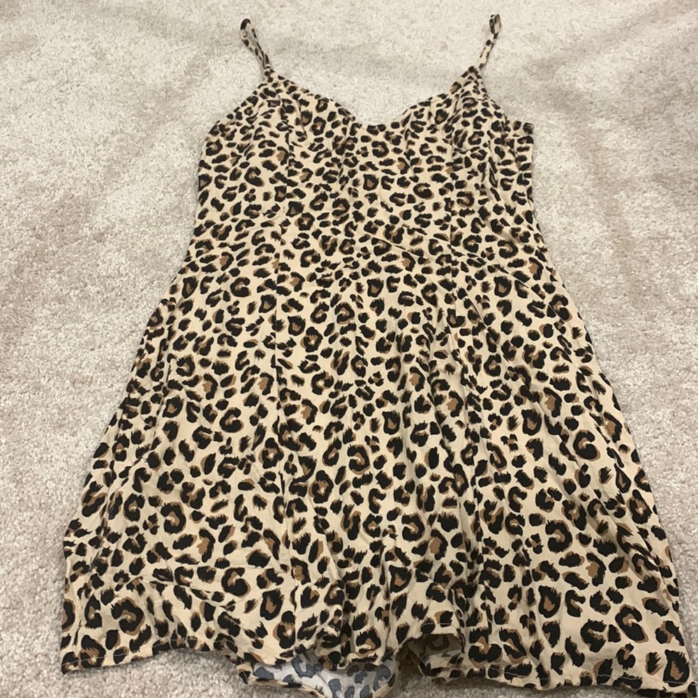 Divided leopard float mini dress